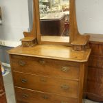 901 8132 MIRROR CHEST